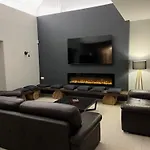 度假居 Luxueux Avec Piscine, Spa, Jardin Et Equipements De Loisirs A Sarge-les-le-mans - Fr-1-410-437 *