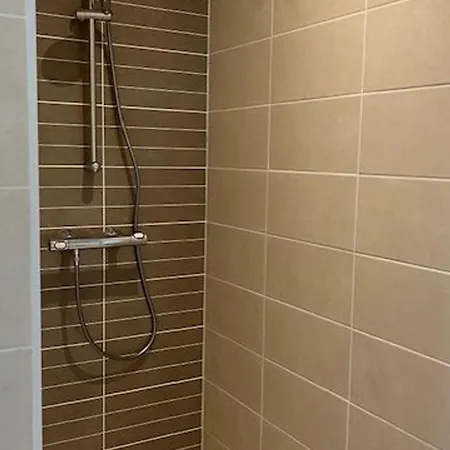 Semesterbostad Luxueux Avec Piscine, Spa, Jardin Et Equipements De Loisirs A Sarge-les-le-mans - Fr-1-410-437 Sargé Les Le Mans