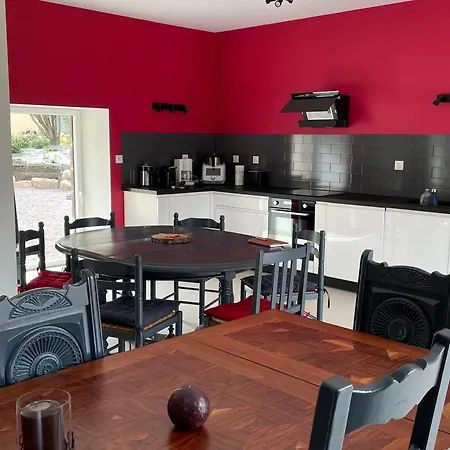 Luxueux Avec Piscine, Spa, Jardin Et Equipements De Loisirs A Sarge-les-le-mans - Fr-1-410-437 Prázdninový dům *