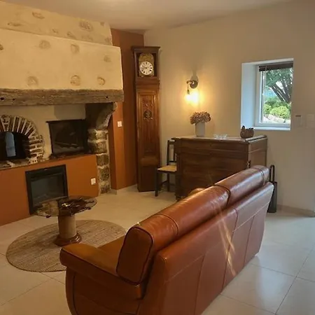 Luxueux Avec Piscine, Spa, Jardin Et Equipements De Loisirs A Sarge-les-le-mans - Fr-1-410-437 * Sargé Les Le Mans